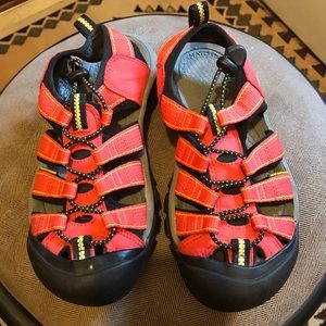 Women’s Keen Sandals